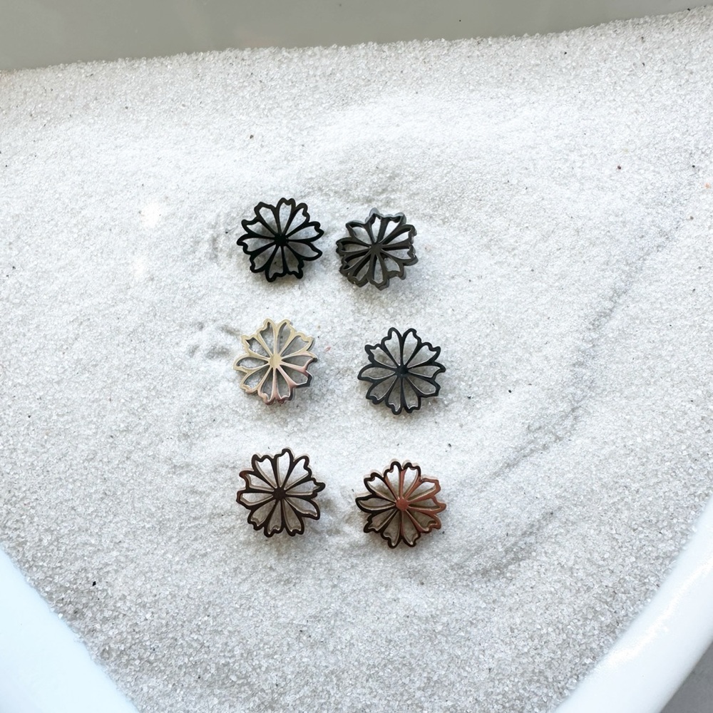 All 3 sets Minimalist flower stud earrings